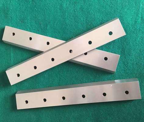 Polerierte Metallschere für eine glatte Schneidleistung